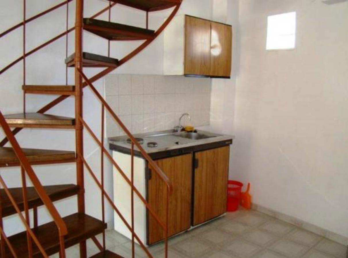 Ferienwohnung Kristi Poros  Exterior foto
